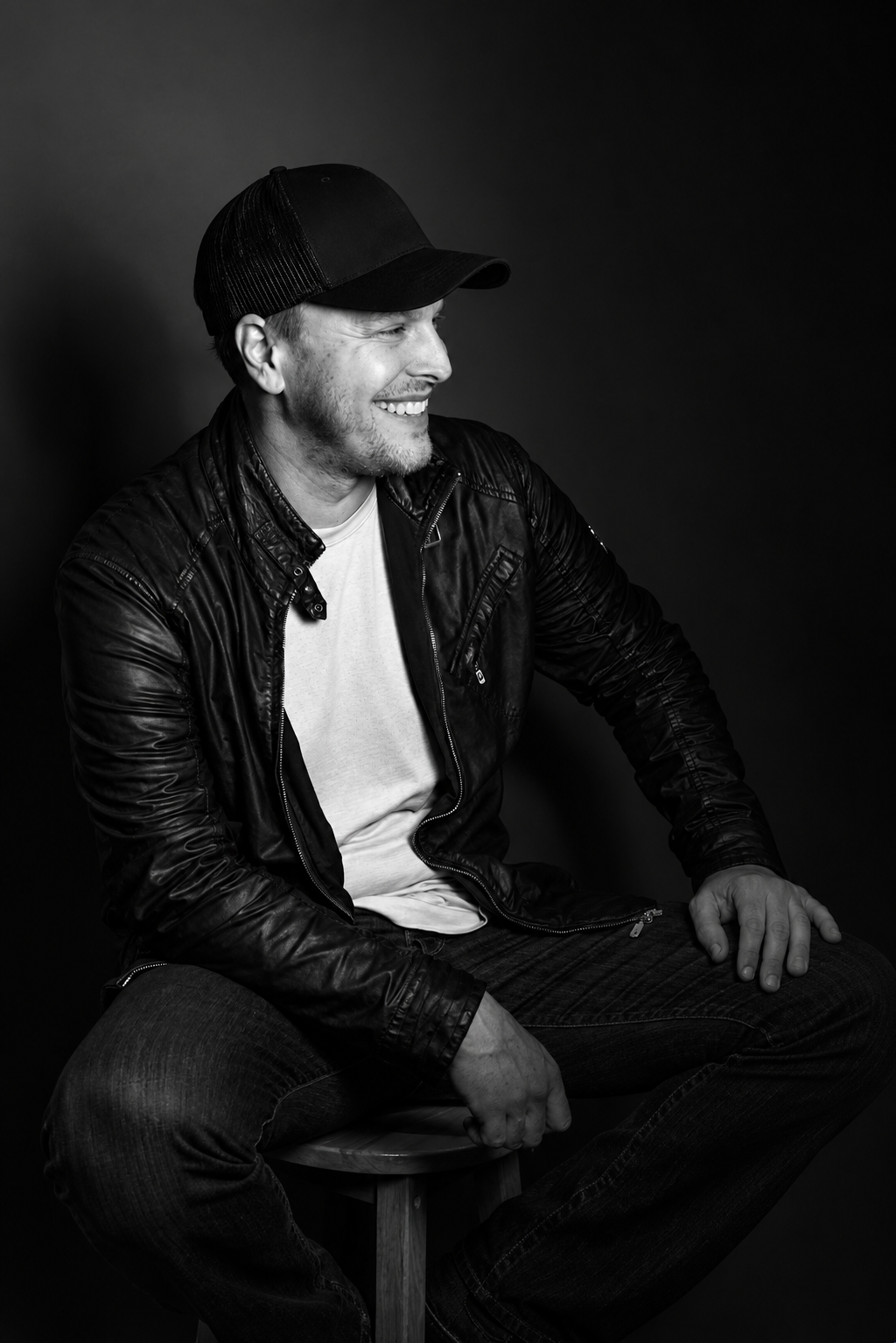 Gavin DeGraw performing live